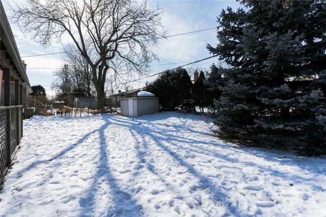 81 Sabrina Dr, House detached with 4 bedrooms, 2 bathrooms and 5 parking in Toronto ON | Image 27