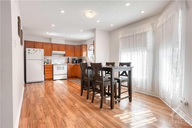 1221 Whiterock Street, House detached with 3 bedrooms, 2 bathrooms and 3 parking in Ottawa ON | Image 7