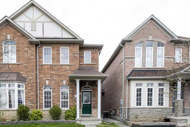 2409 Bur Oak Ave S, House semidetached with 3 bedrooms, 4 bathrooms and 2 parking in Markham ON | Image 1