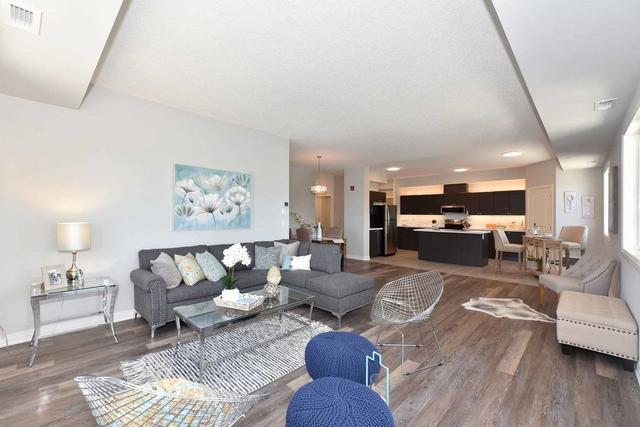 410 - 80 Shipway Ave, Condo with 2 bedrooms, 2 bathrooms and 1 parking in Clarington ON | Image 8
