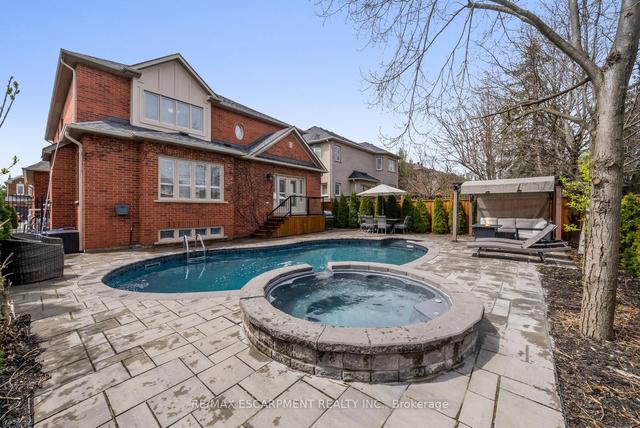 2175 North Ridge Tr, House detached with 5 bedrooms, 4 bathrooms and 4 parking in Oakville ON | Image 30