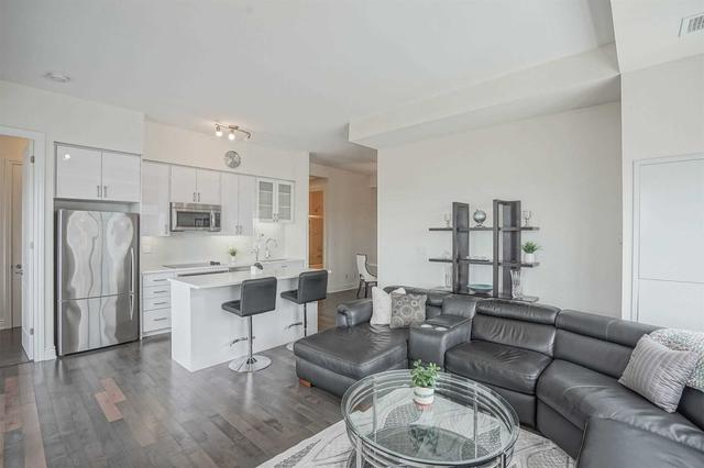 lph2a - 9088 Yonge St, Condo with 2 bedrooms, 2 bathrooms and 2 parking in Richmond Hill ON | Image 3