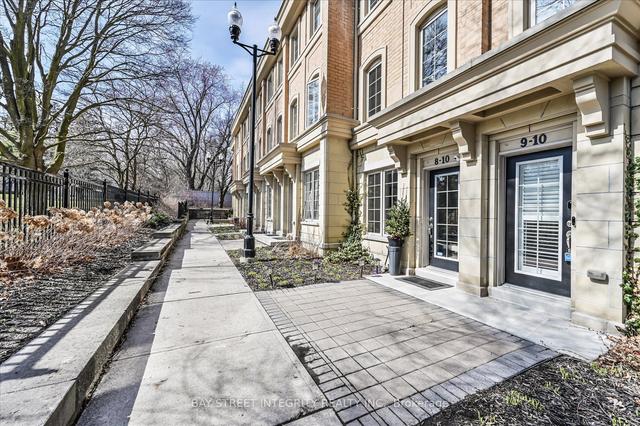 9 - 10 Hargrave Lane, Townhouse with 3 bedrooms, 3 bathrooms and 2 parking in Toronto ON | Image 23