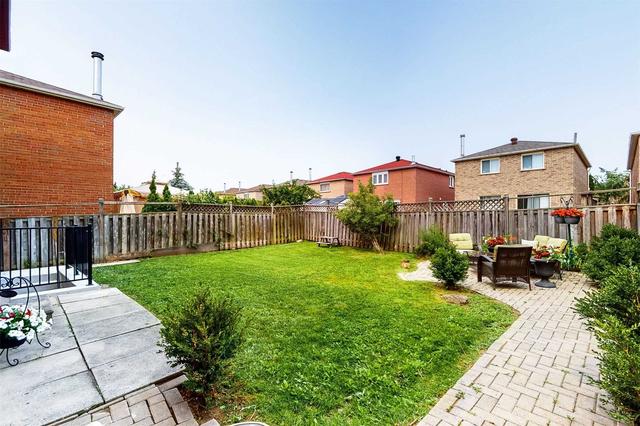 117 Ceremonial Dr, House detached with 5 bedrooms, 4 bathrooms and 4 parking in Mississauga ON | Image 33