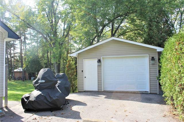 201 Angeline St N, House detached with 2 bedrooms, 2 bathrooms and 7 parking in Kawartha Lakes ON | Image 25