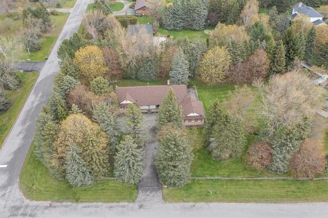 17 Autumn Dr, House detached with 4 bedrooms, 3 bathrooms and 10 parking in Caledon ON | Image 32