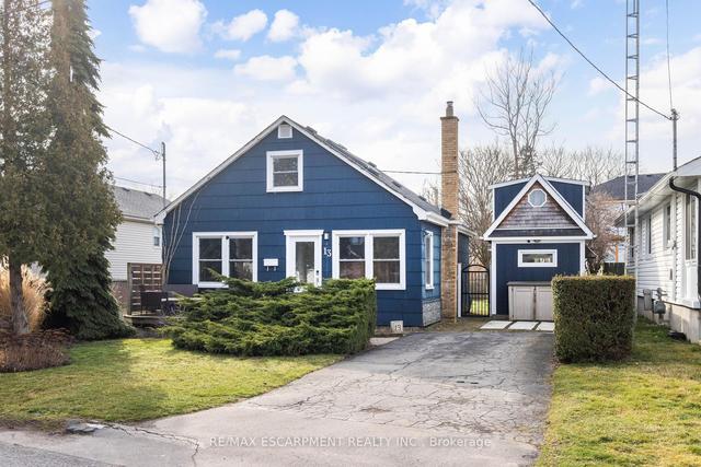 13 Colton Ave, House detached with 3 bedrooms, 2 bathrooms and 3 parking in St. Catharines ON | Image 12