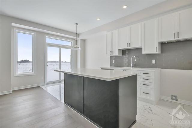 438 Fleet Canuck Private, Townhouse with 3 bedrooms, 3 bathrooms and 2 parking in Ottawa ON | Image 6