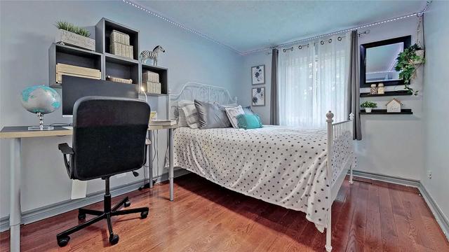 12 - 1764 Rathburn Rd E, Townhouse with 3 bedrooms, 2 bathrooms and 3 parking in Mississauga ON | Image 11