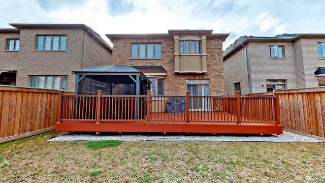 770 Yarfield Cres, House detached with 4 bedrooms, 4 bathrooms and 6 parking in Newmarket ON | Image 25