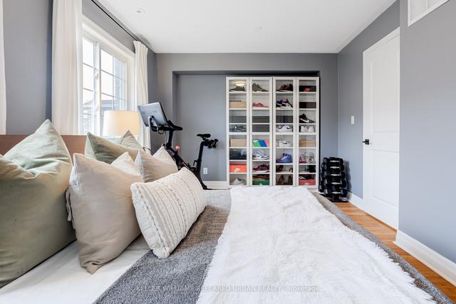 21 Peelar Mews, House attached with 4 bedrooms, 3 bathrooms and 2 parking in Toronto ON | Image 9