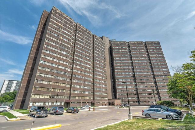1901 - 11 Wincott Dr, Condo with 1 bedrooms, 1 bathrooms and 1 parking in Toronto ON | Card Image