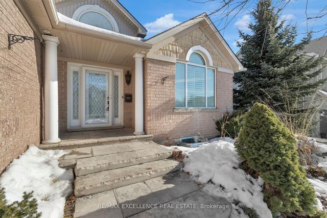 5 Redfern St, House detached with 3 bedrooms, 4 bathrooms and 4 parking in Orangeville ON | Image 33