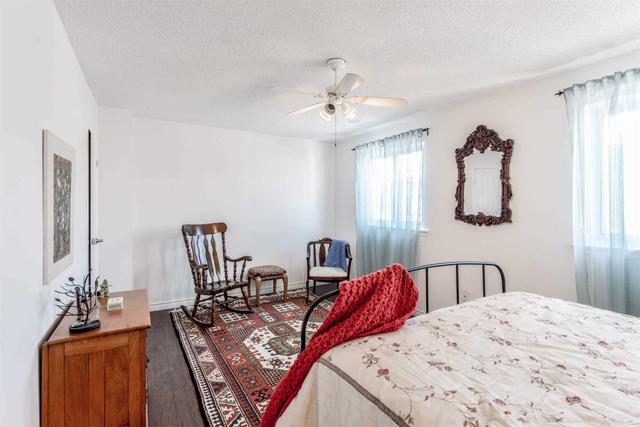 20 Moregate Cres, Townhouse with 3 bedrooms, 2 bathrooms and 1 parking in Brampton ON | Image 14