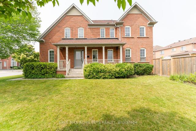 26 Bradbury Cres, House detached with 4 bedrooms, 4 bathrooms and 4 parking in Ajax ON | Image 23