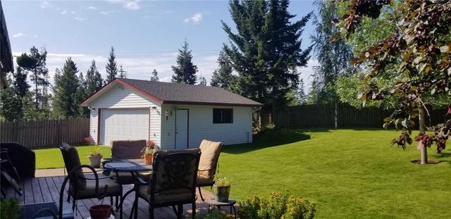 4979 Meadowbrook Pl, House detached with 3 bedrooms, 3 bathrooms and 3 parking in Prince George BC | Image 18