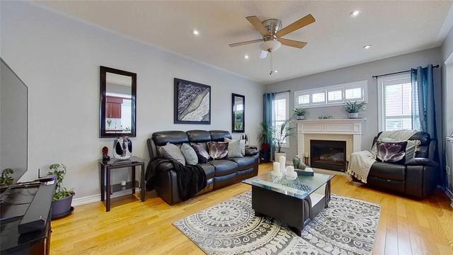 91 Norwood Ave, House detached with 4 bedrooms, 4 bathrooms and 4 parking in Vaughan ON | Image 34