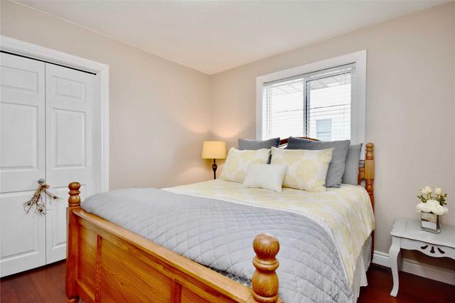 12 Nash Ave, House detached with 3 bedrooms, 2 bathrooms and 8 parking in Springwater ON | Image 6