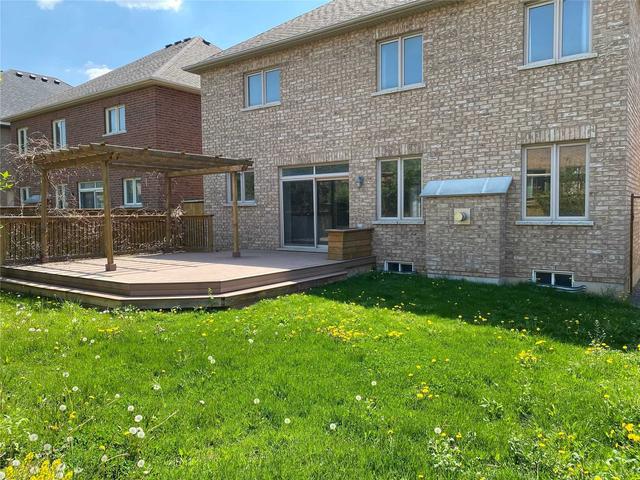 32 Thornhill Ravines Cres, House detached with 4 bedrooms, 5 bathrooms and 6 parking in Vaughan ON | Image 12