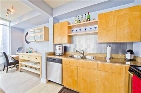 3105 - 373 Front St W, Condo with 2 bedrooms, 3 bathrooms and 2 parking in Toronto ON | Image 5