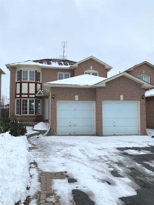 790 Hilton Blvd, House detached with 3 bedrooms, 3 bathrooms and 6 parking in Newmarket ON | Image 1