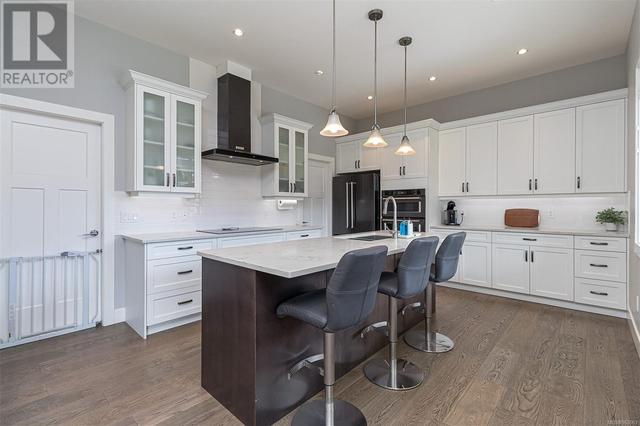 3580 Whimfield Terr, House detached with 4 bedrooms, 3 bathrooms and 7 parking in Langford BC | Image 8