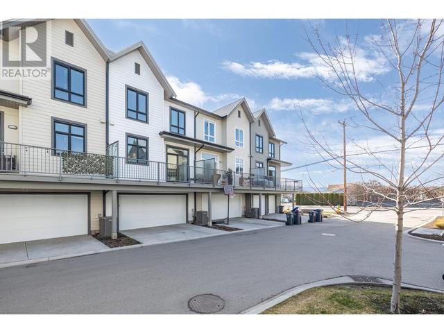 54 - 170 Celano Crescent, House attached with 3 bedrooms, 2 bathrooms and 2 parking in Kelowna BC | Image 30