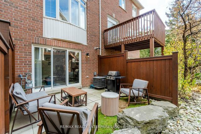 31 - 1169 Dorval Dr, Townhouse with 3 bedrooms, 3 bathrooms and 4 parking in Oakville ON | Image 15