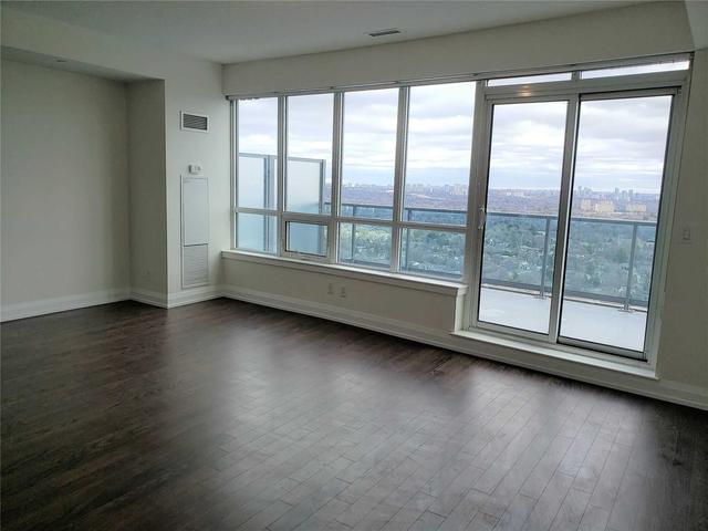 lph111 - 7161 Yonge St, Condo with 1 bedrooms, 1 bathrooms and 1 parking in Markham ON | Image 5