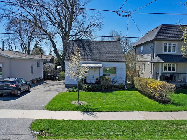 69 Roseland Dr, House detached with 3 bedrooms, 1 bathrooms and 4 parking in Toronto ON | Image 21