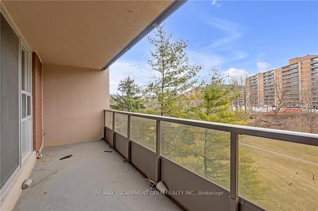 402 - 1966 Main St W, Condo with 3 bedrooms, 2 bathrooms and 1 parking in Hamilton ON | Image 24