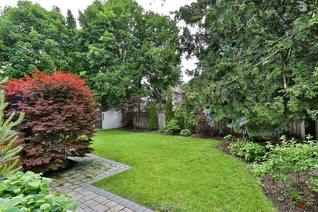 122 Yorkminster Rd, House detached with 4 bedrooms, 5 bathrooms and 4 parking in Toronto ON | Image 18