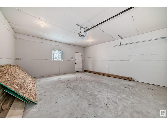 8235 93a Av Nw, House detached with 3 bedrooms, 2 bathrooms and 2 parking in Edmonton AB | Image 54