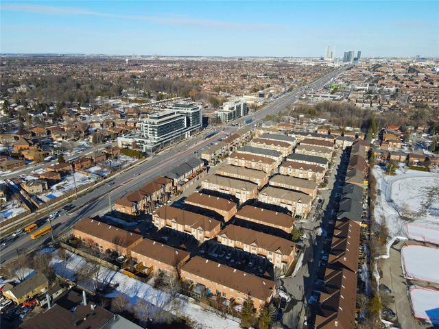 d15 - 26 Bruce St, Townhouse with 2 bedrooms, 2 bathrooms and 1 parking in Vaughan ON | Image 8
