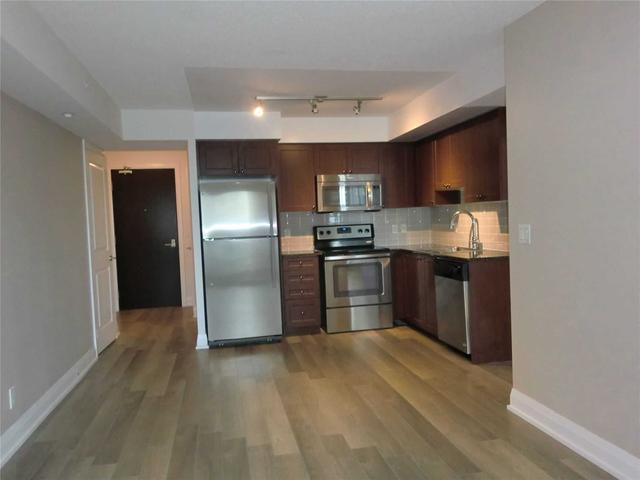 801 - 372 Highway 7 E, Condo with 1 bedrooms, 1 bathrooms and 1 parking in Richmond Hill ON | Image 3
