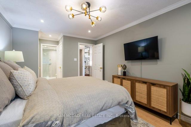 1 - 1200 Lambs Crt, Townhouse with 3 bedrooms, 4 bathrooms and 2 parking in Burlington ON | Image 9