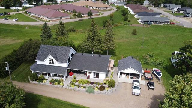 34210 Highway 41, House detached with 3 bedrooms, 3 bathrooms and 15 parking in Bonnechere Valley ON | Image 12
