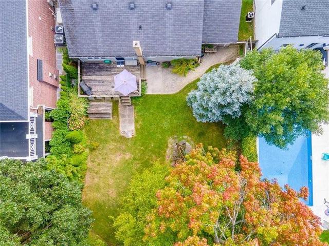 11 Kingswood Rd, House detached with 3 bedrooms, 2 bathrooms and 3 parking in Oakville ON | Image 10