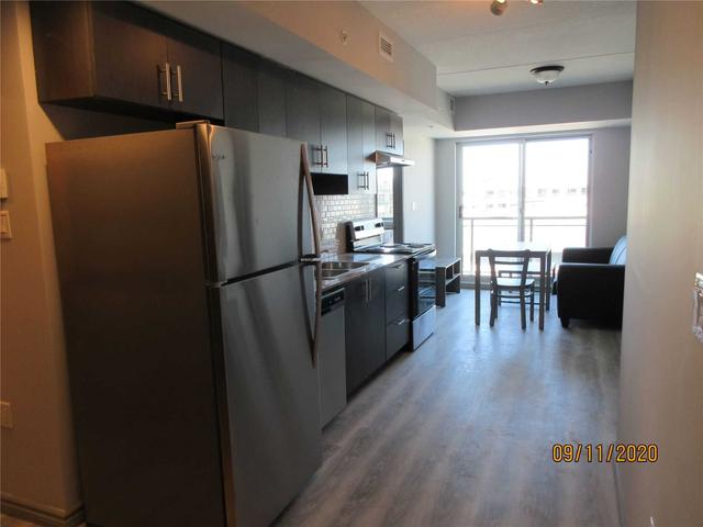 b-610 - 275 Larch St, Condo with 2 bedrooms, 2 bathrooms and 0 parking in Waterloo ON | Image 4