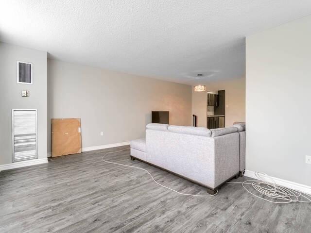209 - 40 Panorama Crt, Condo with 2 bedrooms, 1 bathrooms and 1 parking in Toronto ON | Image 4
