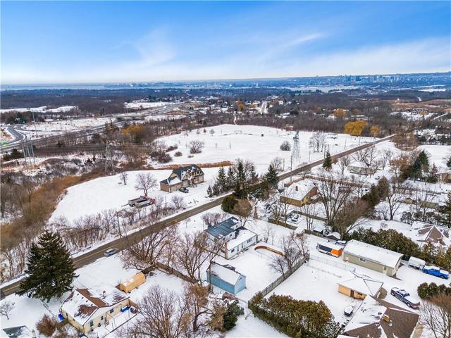 322 Old Guelph Road, House detached with 4 bedrooms, 2 bathrooms and 6 parking in Hamilton ON | Image 17