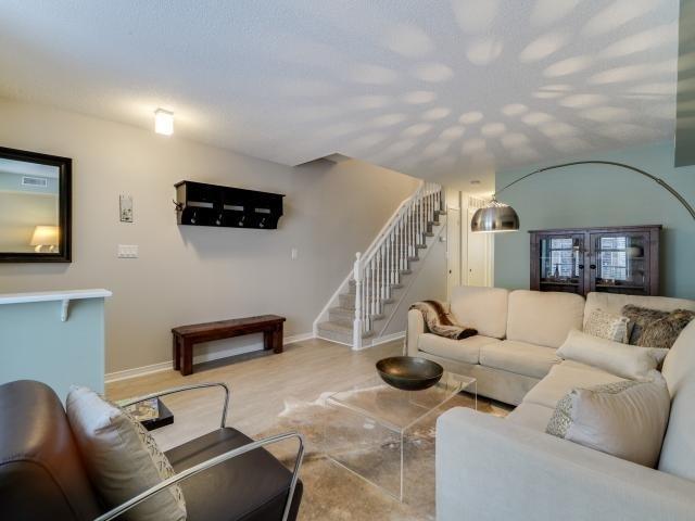 Th 48 - 208 Niagara St, Townhouse with 3 bedrooms, 2 bathrooms and 1 parking in Toronto ON | Image 5