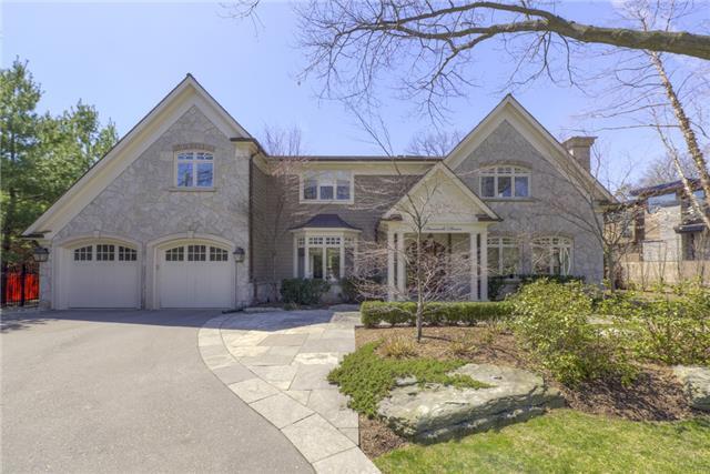 274 Donessle Dr, House detached with 4 bedrooms, 7 bathrooms and 4 parking in Oakville ON | Image 1