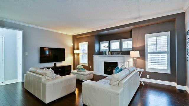 12 Elston Ave, House detached with 4 bedrooms, 3 bathrooms and 4 parking in Ajax ON | Image 33