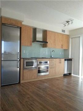 708 - 352 Front St W, Condo with 3 bedrooms, 2 bathrooms and 1 parking in Toronto ON | Image 5