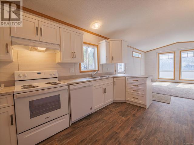 464 Orca Cres, House other with 2 bedrooms, 2 bathrooms and 2 parking in Ucluelet BC | Image 11