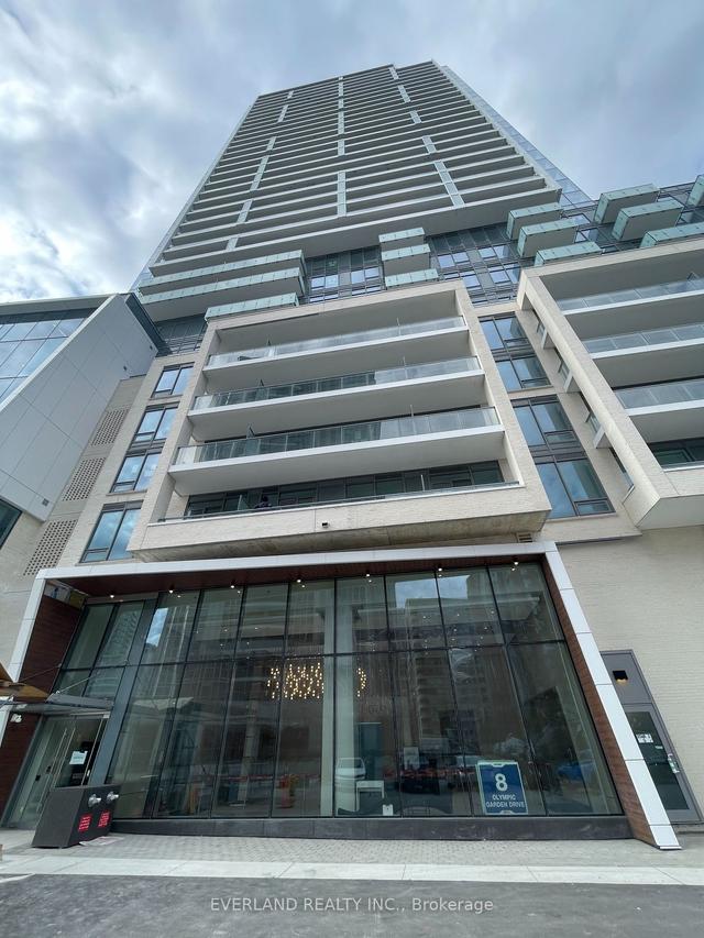 s1704 - 8 Olympic Gdn Dr, Condo with 2 bedrooms, 2 bathrooms and 1 parking in Toronto ON | Image 4
