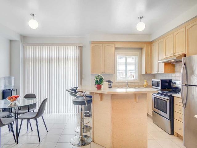 75 Calm Waters Cres, House semidetached with 3 bedrooms, 3 bathrooms and 3 parking in Brampton ON | Image 10