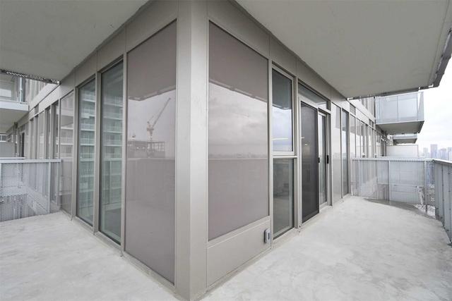 3103 - 20 Richardson St, Condo with 2 bedrooms, 2 bathrooms and 1 parking in Toronto ON | Image 9