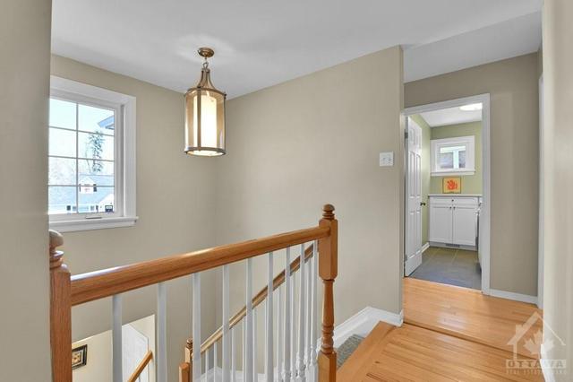 42 Arundel Avenue, House detached with 5 bedrooms, 4 bathrooms and 3 parking in Ottawa ON | Image 14
